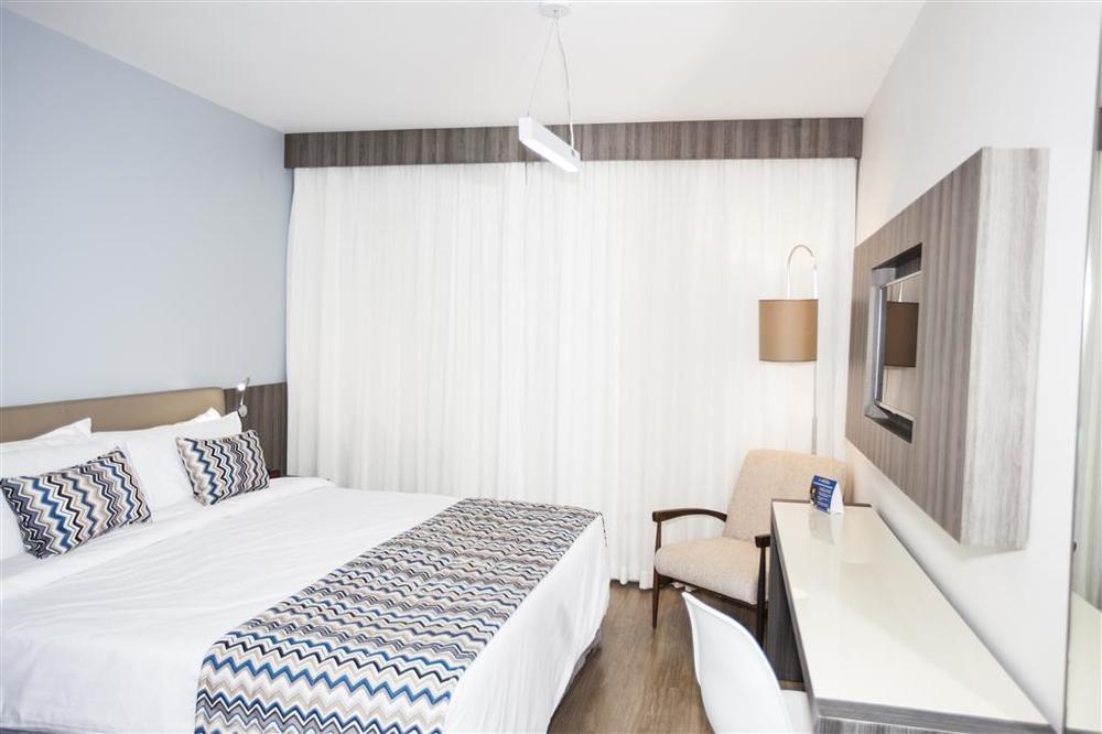 Hotel Cha Pampulha Design 4*
