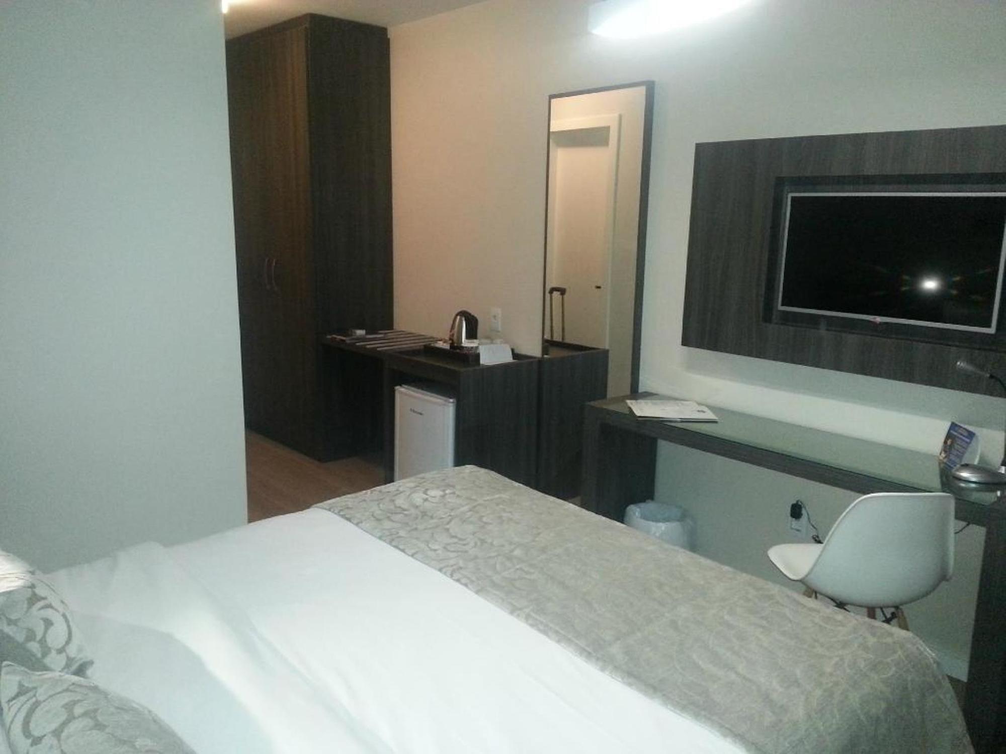 Hotel Cha Pampulha Design